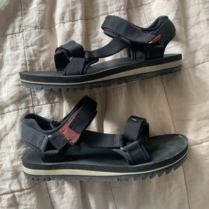 Women’s Teva Sandals